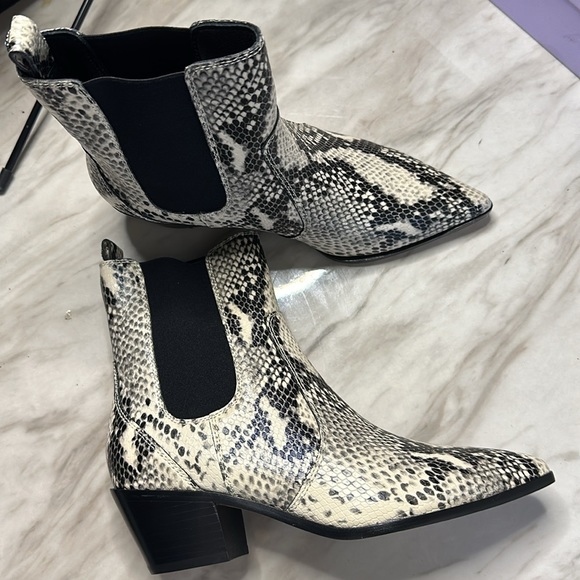Paige snakeskin embossed leather boots. New never worn with box and dust bags. - Picture 5 of 13